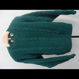 Vintage 417 Van Heusen Green Cable Knit Sweater